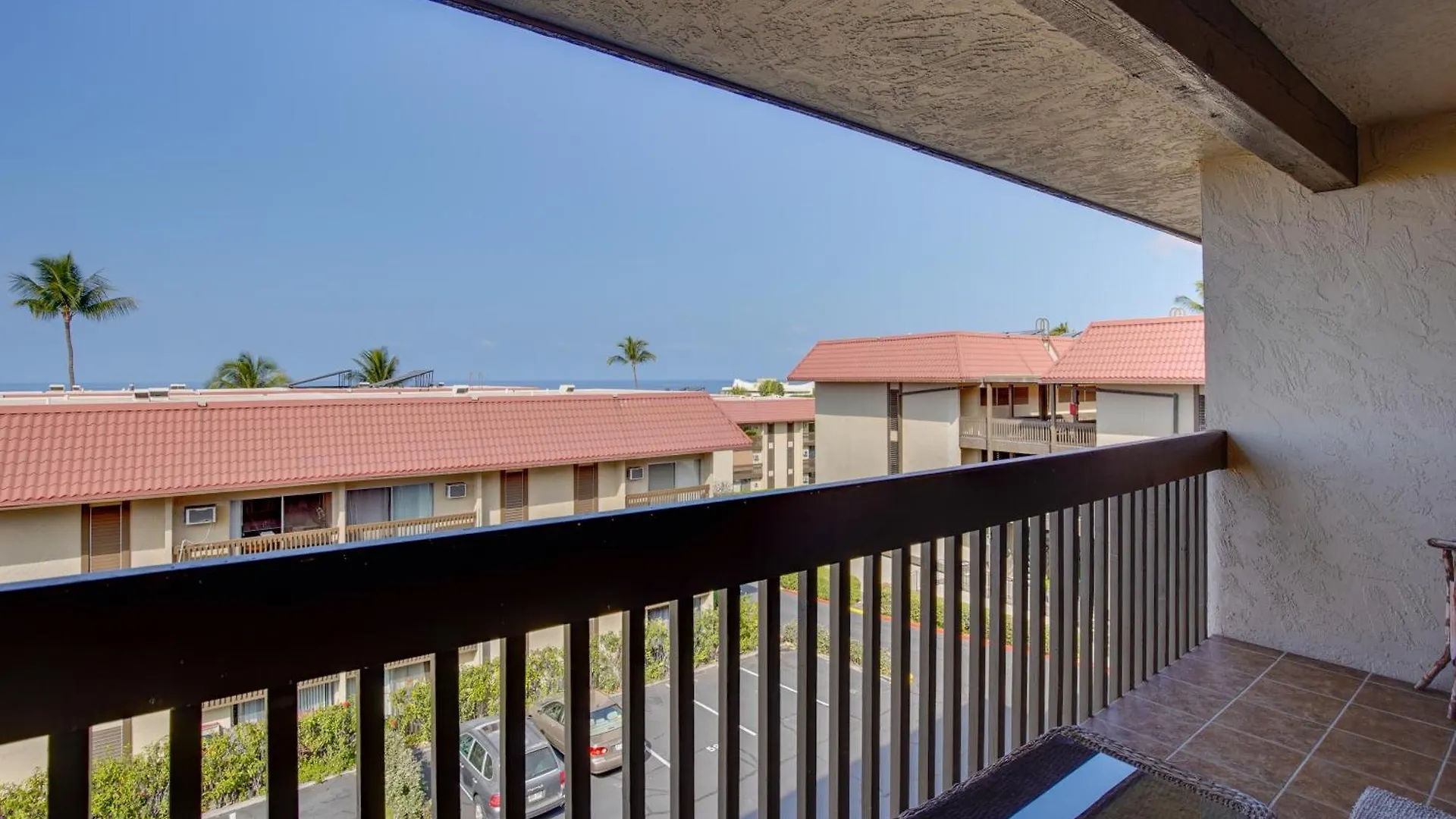 Kailua-Kona Condo Steps To Beach And Downtown! 0*,